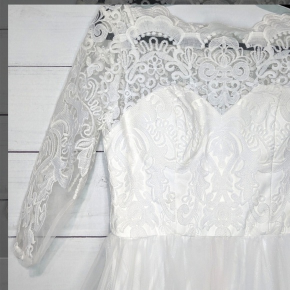 NWT Modcloth Chi Chi London long wedding dress - Picture 7 of 11